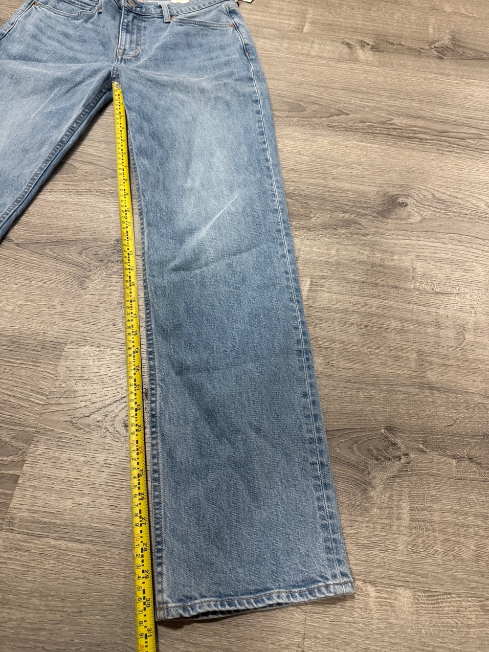 BNWT Aritzia Straight-Leg THE NICO Jeans size 28 - Picture 7 of 7